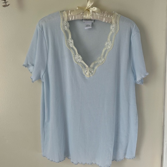 The vermont country store Tops - Light Blue Lace Trim Short Sleeve Top